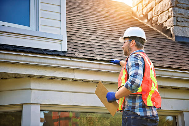 Licensed Emergency Roof Repair service in Pewaukee, WI - Norken Roofing